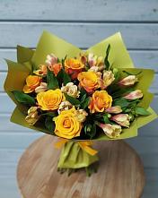Букет цветов из:  Альстромерии и Розы в Лобва