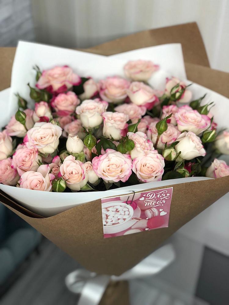 Букет цветов из: Розы в Лобва