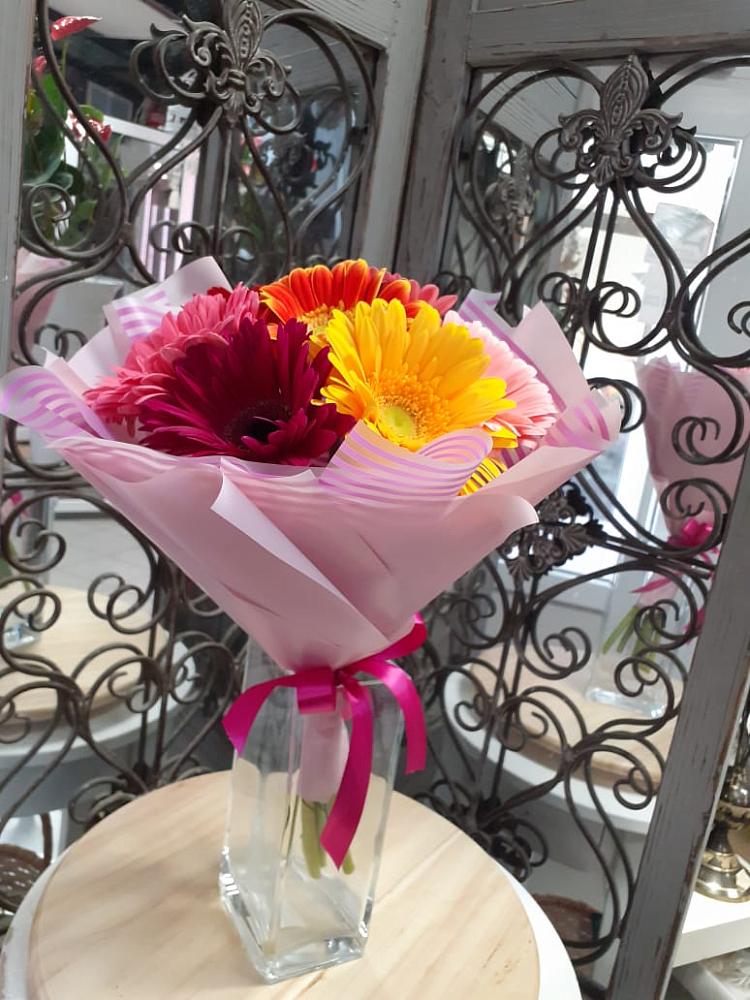 Букет цветов из: Герберы в Лобва