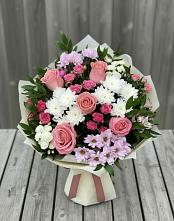 Букет цветов из:  Альстромерии, Гвоздики, Розы и Хризантемы в Лобва