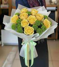 Букет цветов из:  Хризантемы и Розы в Лобва