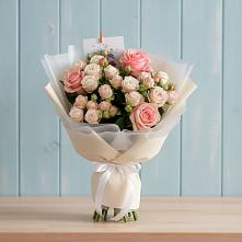 Букет цветов из:  Розы в Лобва