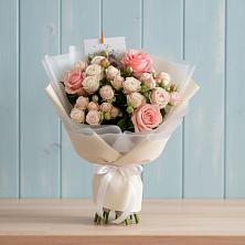 Букет цветов из:  Розы в Лобва